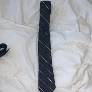 Nordstrom men’s tie, NWOT!